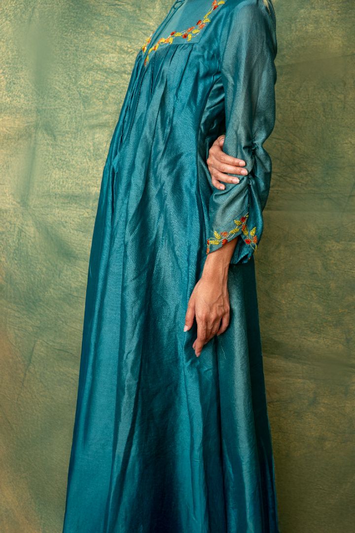 Teal chenderi embroidery kurta and pants