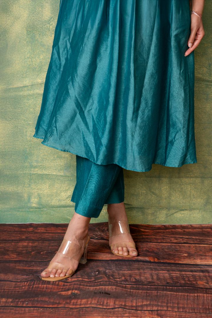 Teal chenderi embroidery kurta and pants