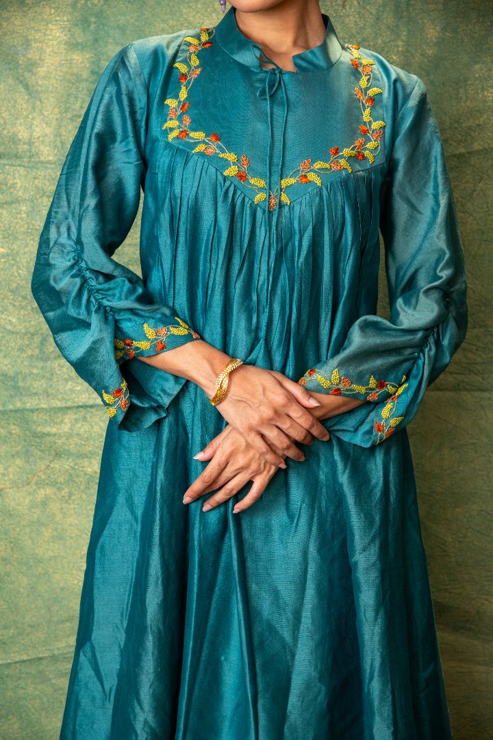 Teal chenderi embroidery kurta and pants