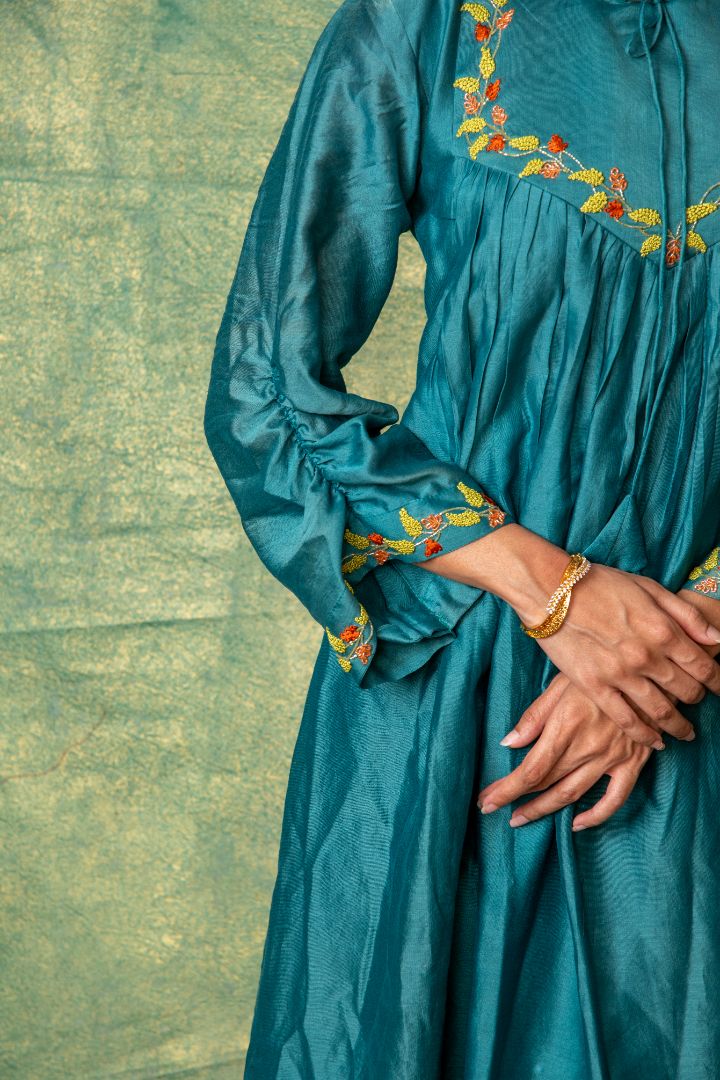 Teal chenderi embroidery kurta and pants